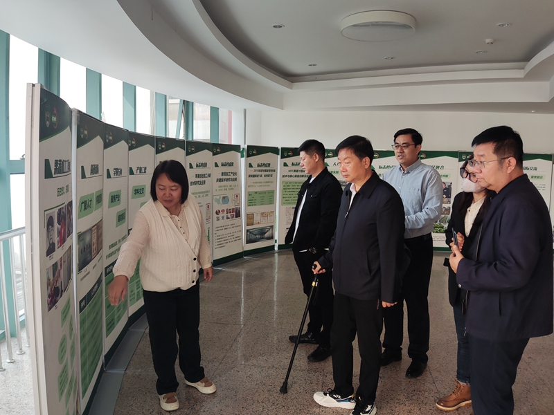 岳氏集團岳平安董事長帶隊參觀調研國家果蔬加工工程技術研究中心