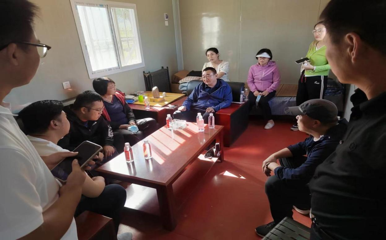 石嘴山市自然資源局副局長吳韶山一行蒞臨寧夏興康恒潤農業科技發展有限公司萬畝生態林基地調研